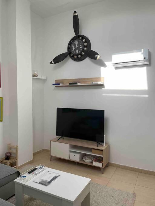 Apartamento Recien Reformado En Barajas Pueblo Madrid Exterior photo